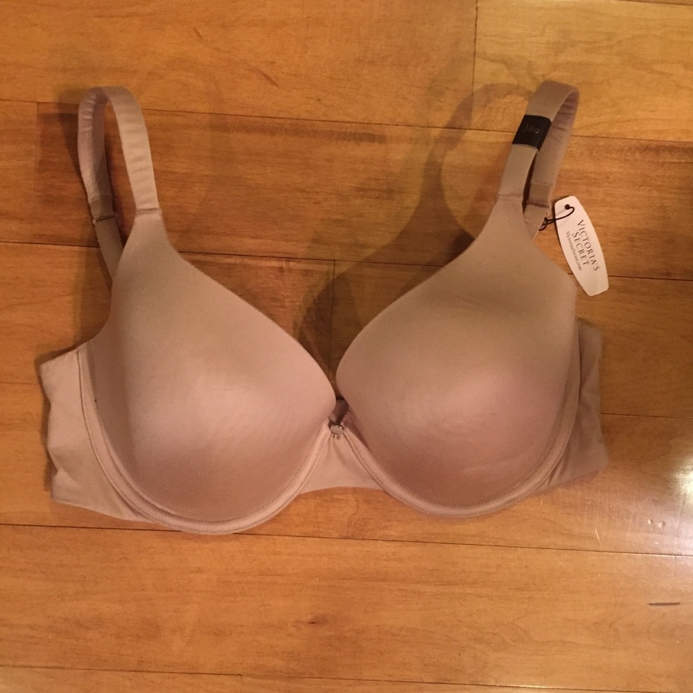Victoria’s Secret Lined Perfdct Coverage Bra 34D